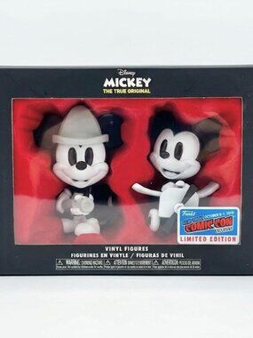 Funko Mickey Mouse 90th True Original 2 Pack Plane Crazy Steamboat Willie NYCC